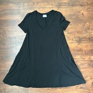 ZARA Trafaluc women’s A-Line black short sleeve v-neck dress Size S